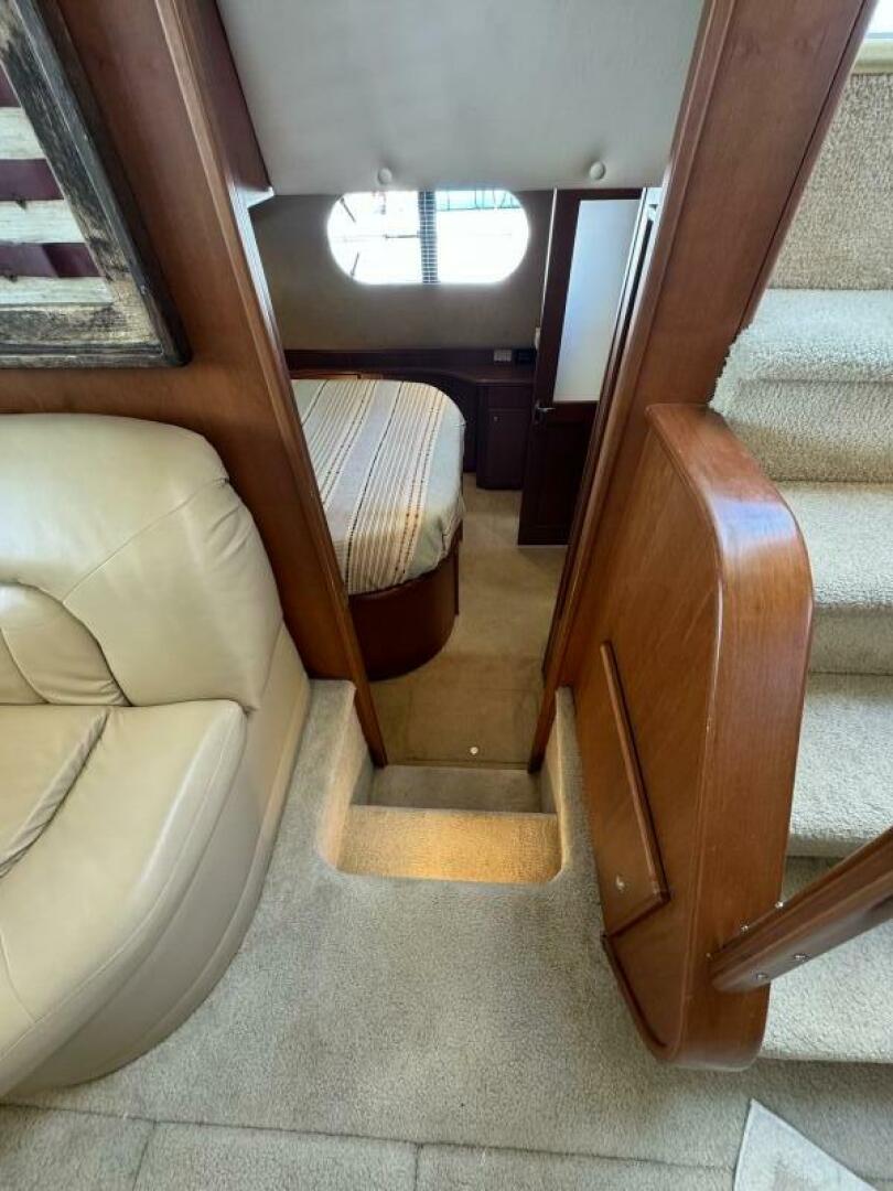 Slide: The Image of Silverton 39 Motor Yacht 2004 - 4647983