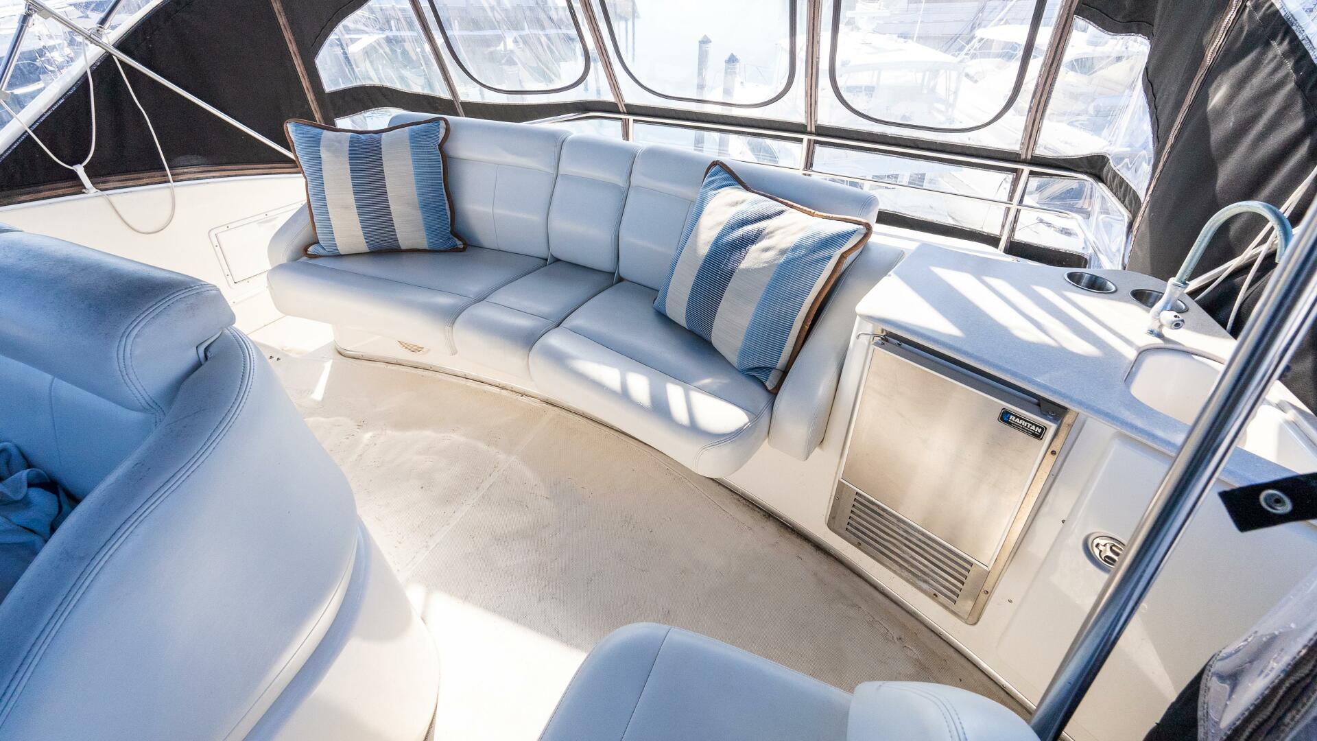 Slide: The Image of Silverton 41 Sport Bridge 2002 - 5161998