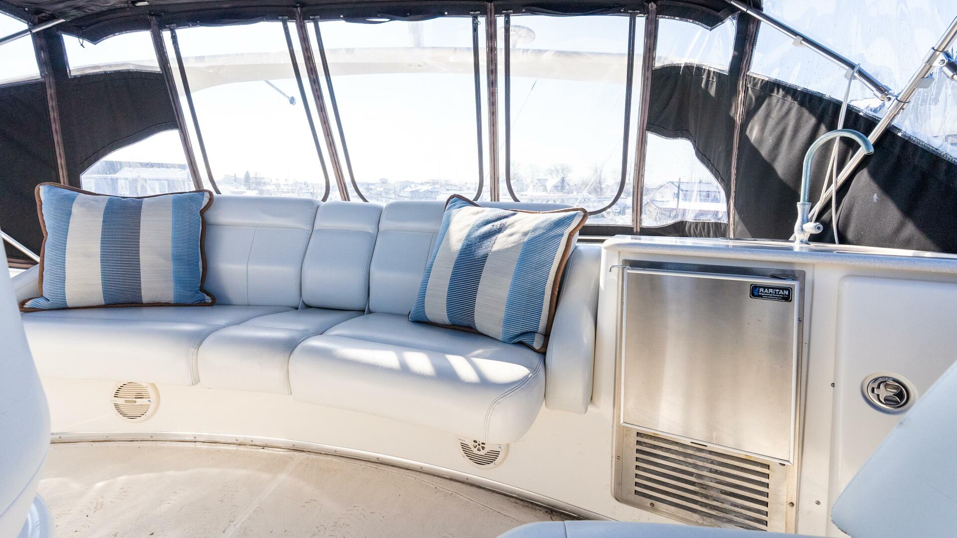 Slide: The Image of Silverton 41 Sport Bridge 2002 - 5162023