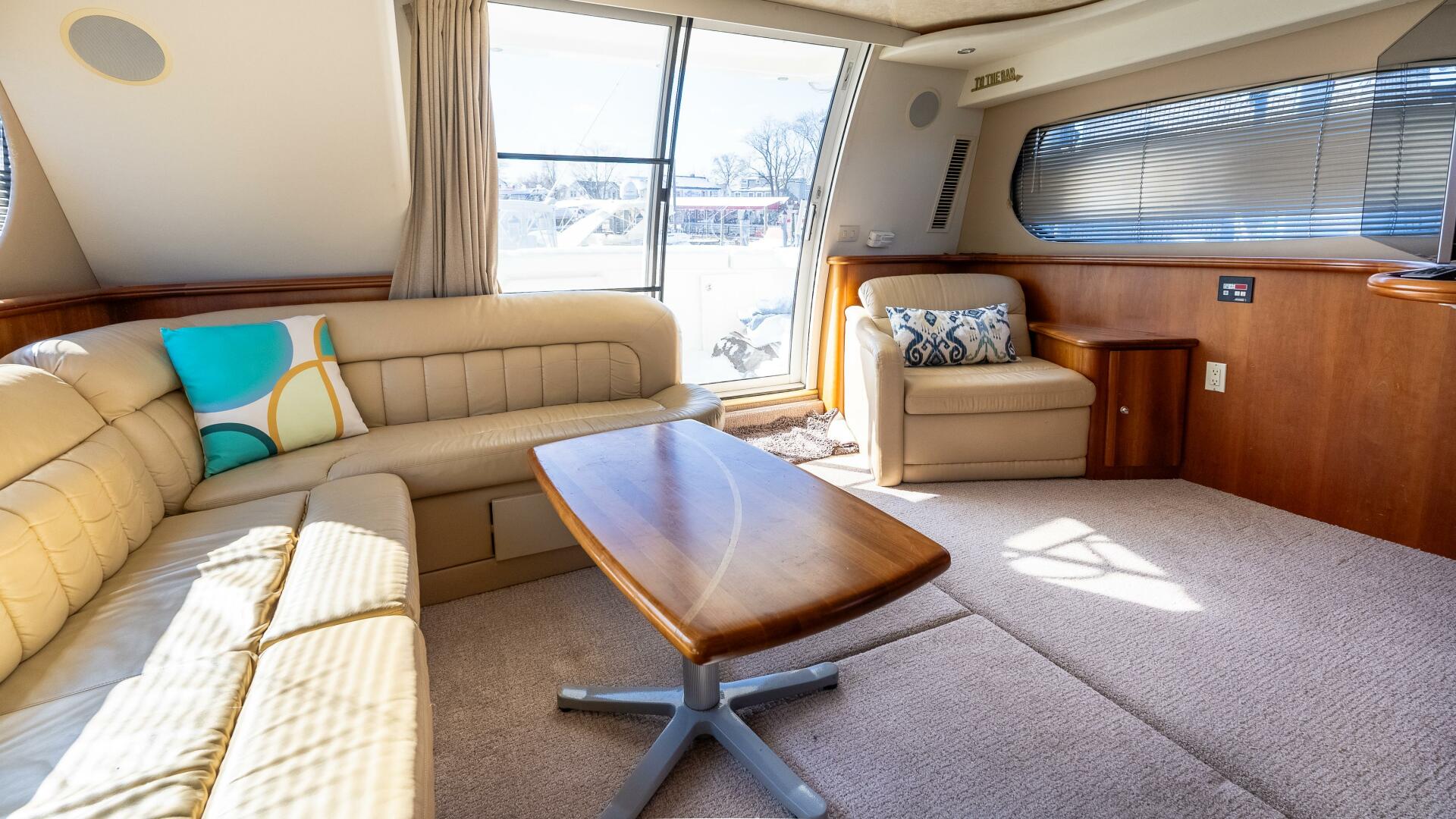 Slide: The Image of Silverton 41 Sport Bridge 2002 - 5162038