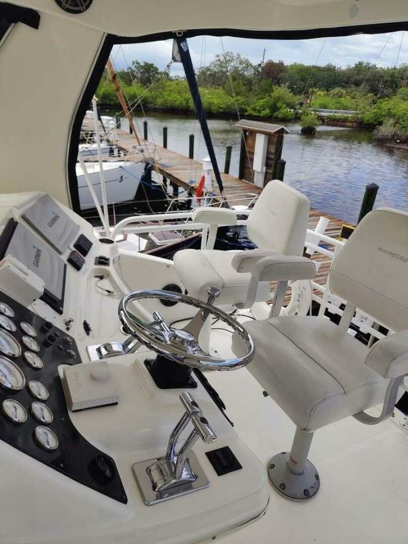 Slide: The Image of Silverton 42 Convertible 2001 - 5366815
