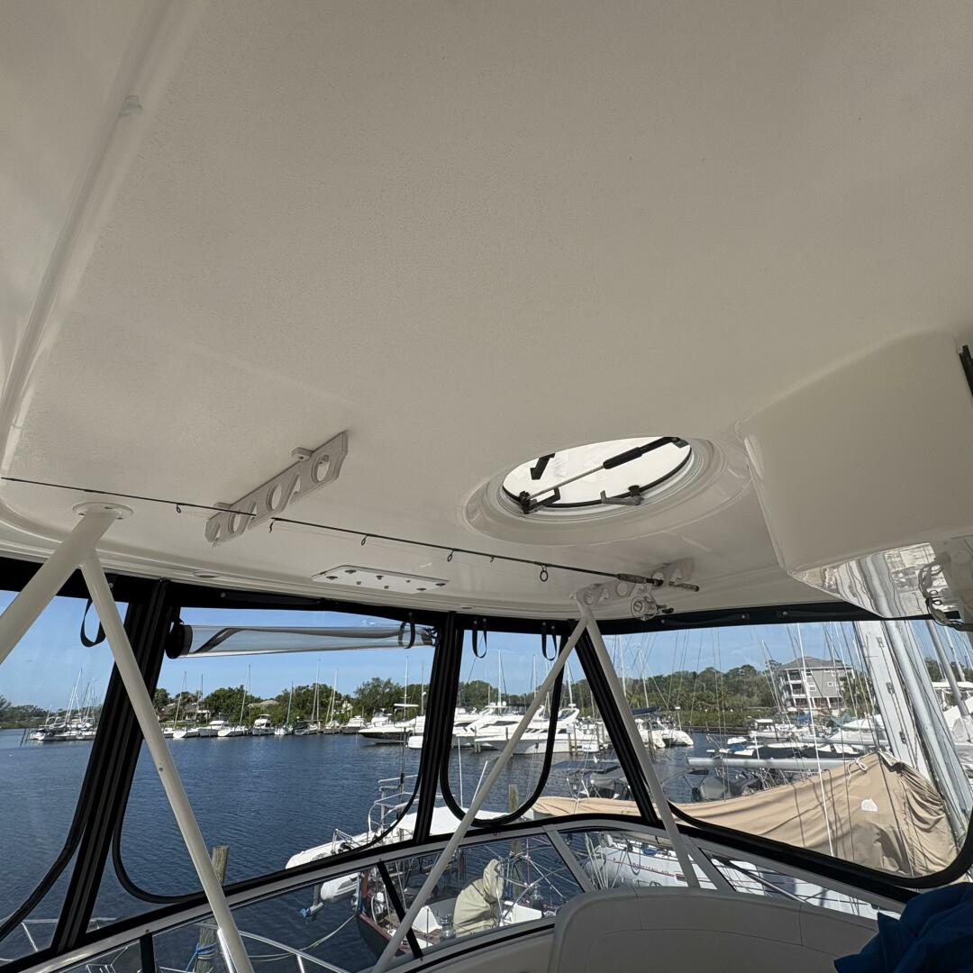 Slide: The Image of Silverton 42 Convertible 2001 - 5385137