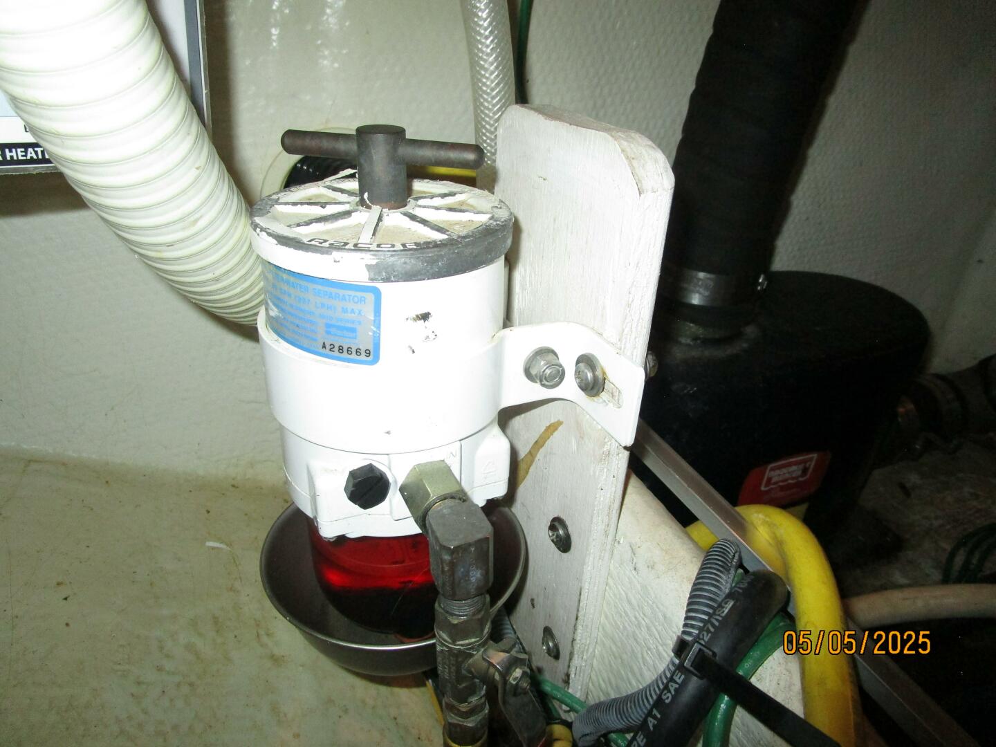 Slide: The Image of 43' Silverton generator Racor fuel filter - 5281717