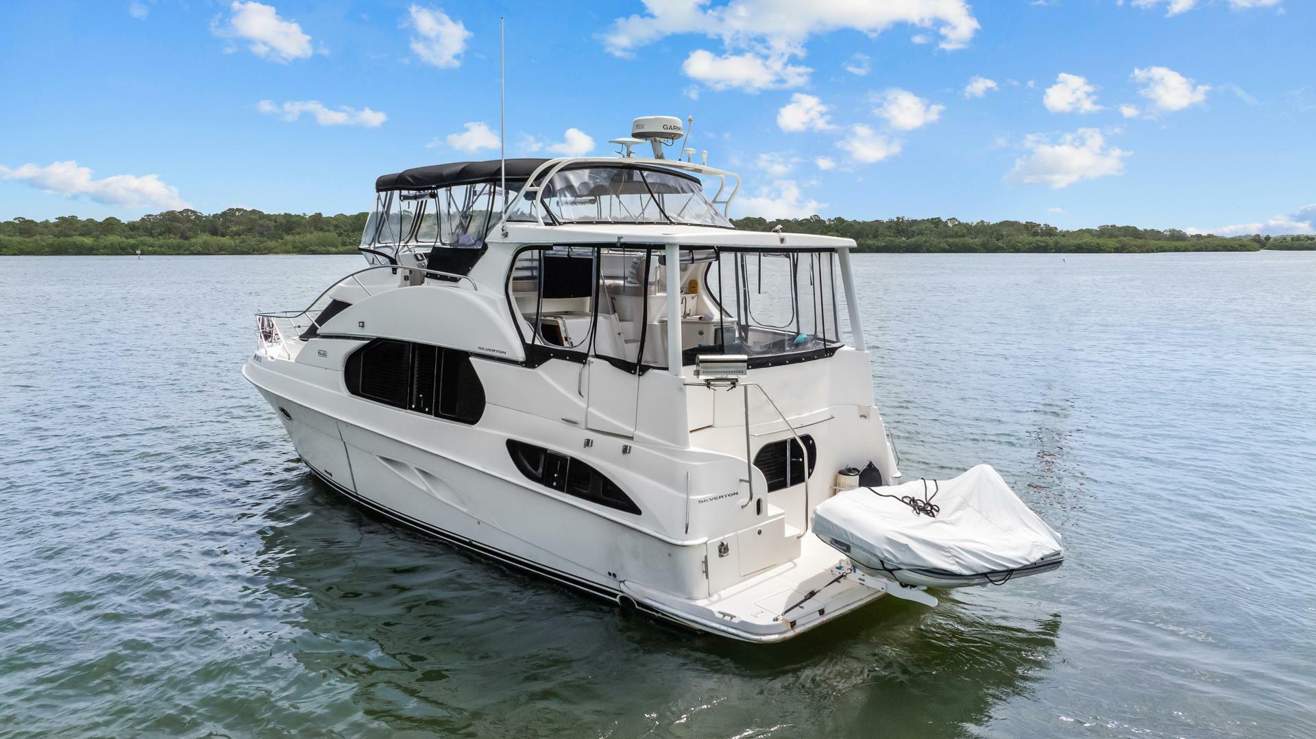 Slide: The Image of Silverton 43 Motor Yacht Aft Cabin Silverton 43 Motor Yacht Aft Cabin - 5057949