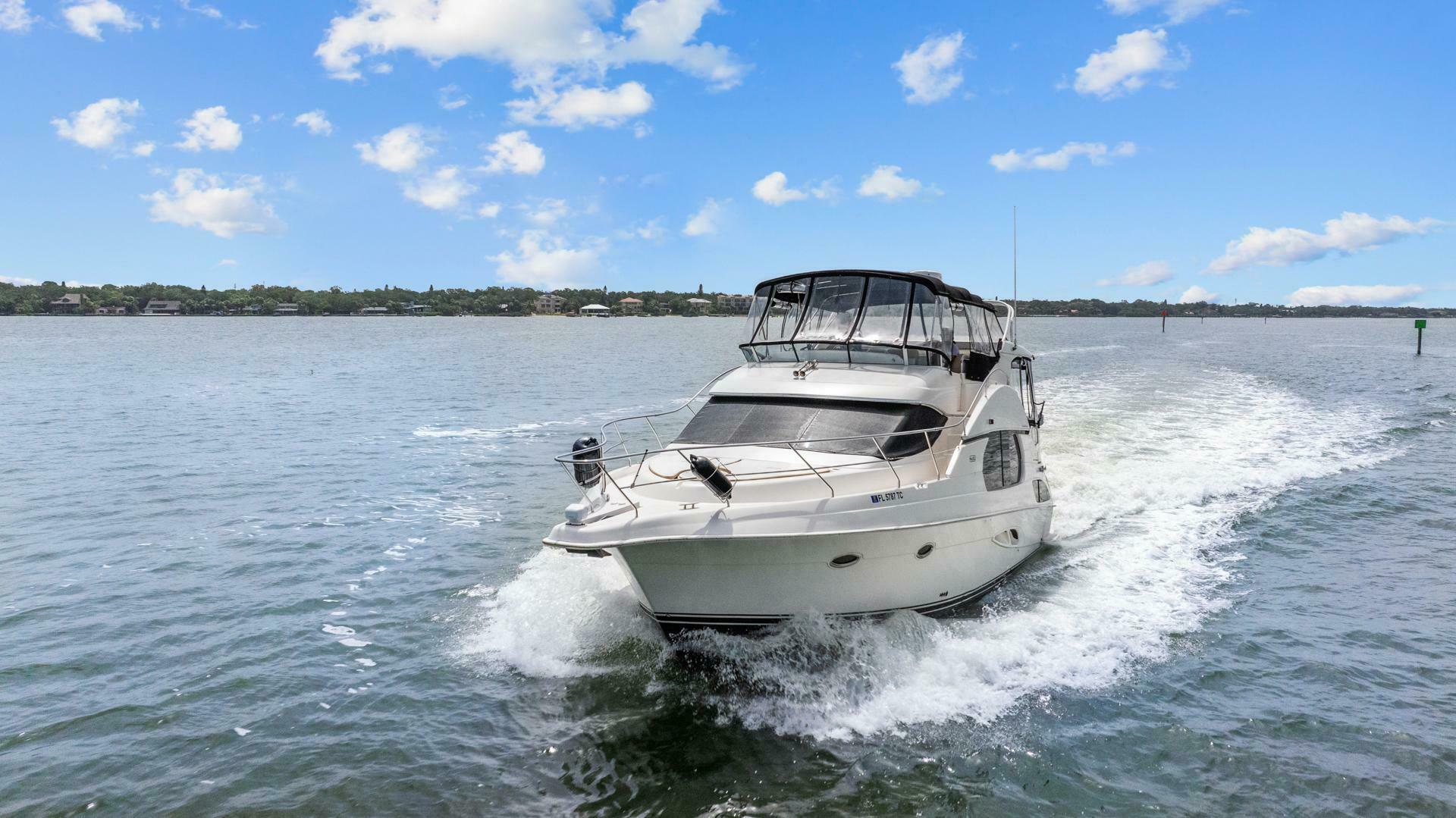 Slide: The Image of Silverton 43 Motor Yacht Aft Cabin Silverton 43 Motor Yacht Aft Cabin - 5057956