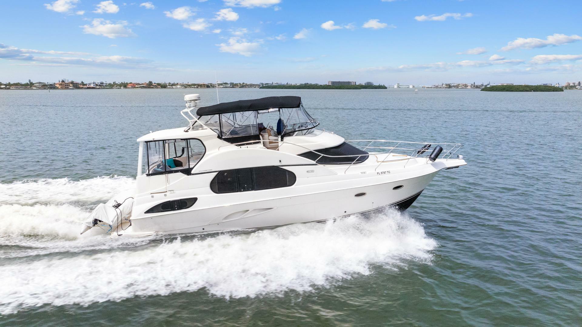Slide: The Image of Silverton 43 Motor Yacht Aft Cabin Silverton 43 Motor Yacht Aft Cabin - 5057960