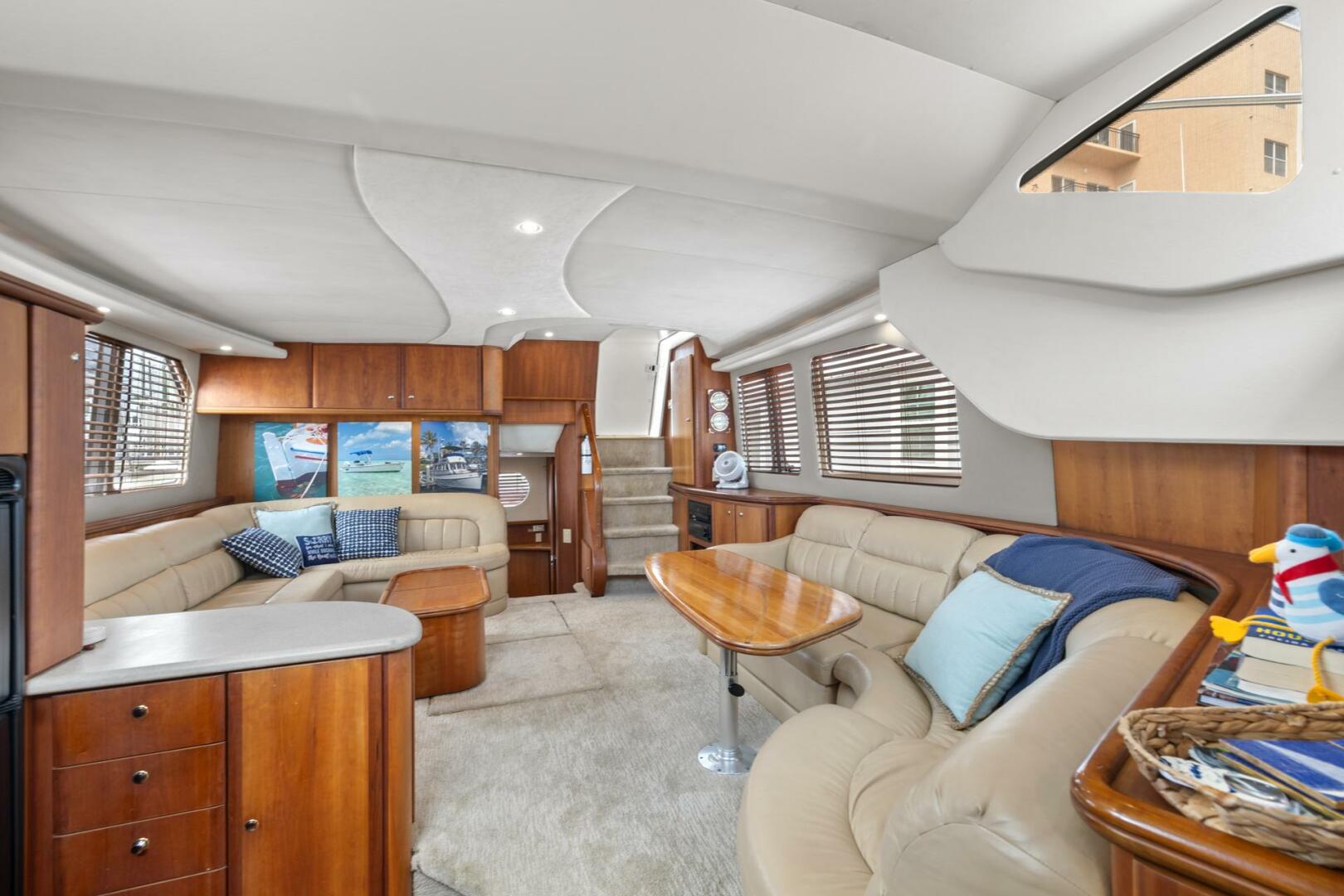 Slide: The Image of Silverton 43 Motor Yacht Aft Cabin Silverton 43 Motor Yacht Aft Cabin - 5057978