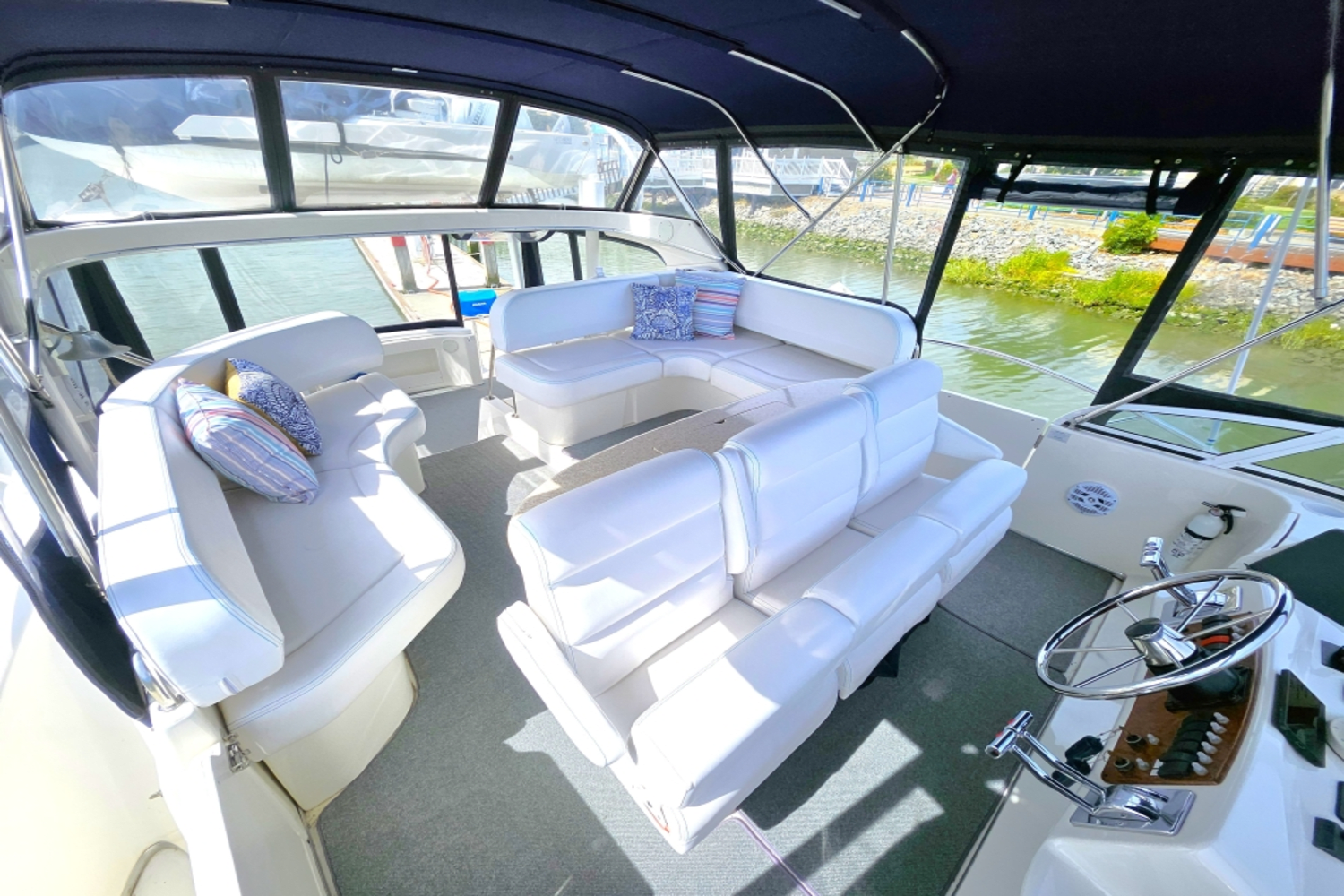 Slide: The Image of Silverton 43 MOTOR YACHT 2003 - 10