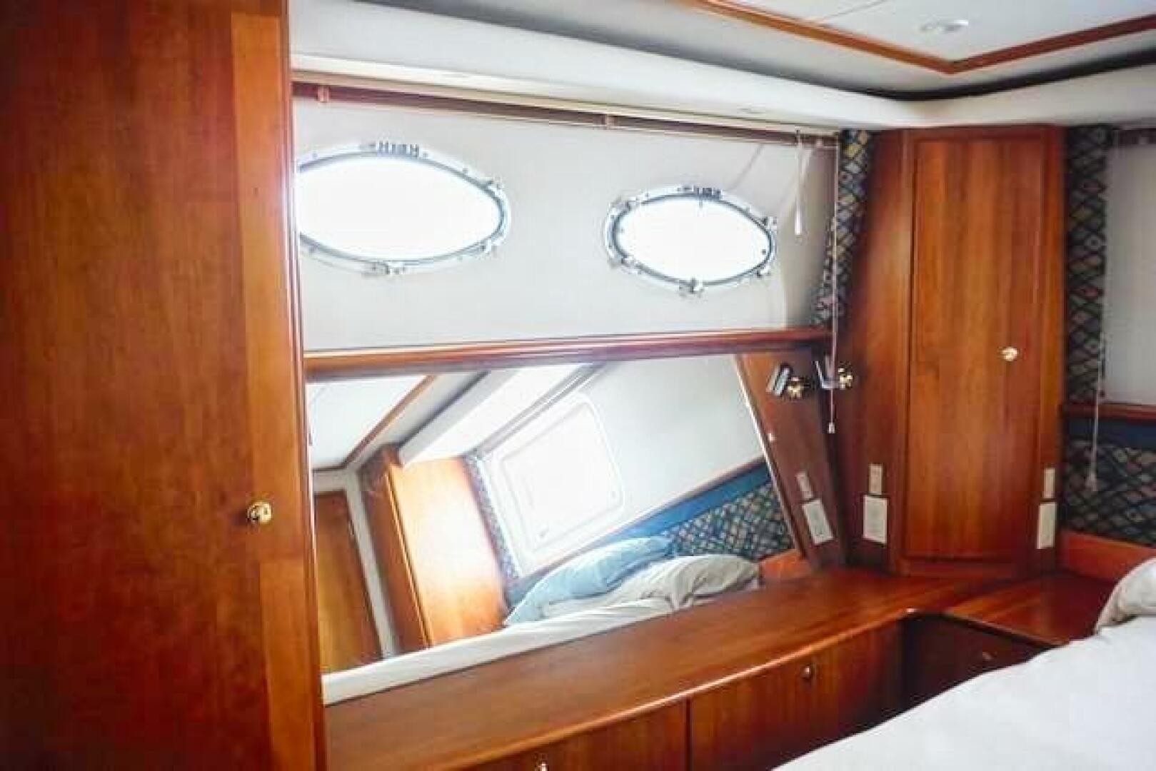 Slide: The Image of Silverton 453 Motor Yacht 1999 - 4869490