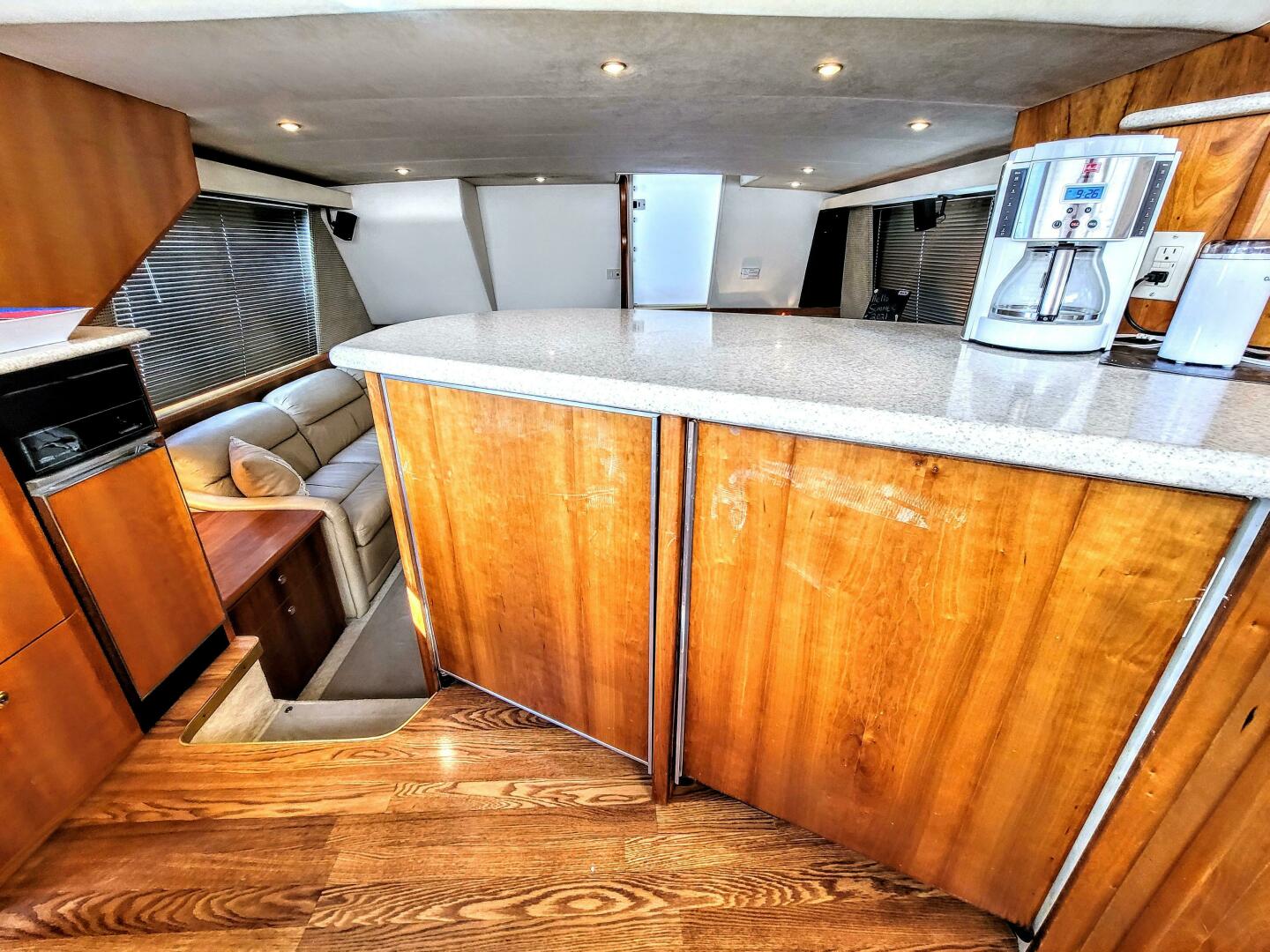 Slide: The Image of Silverton 453 Motor Yacht 2001 - 4537513