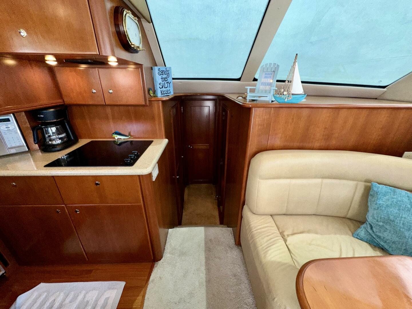 Slide: The Image of Silverton 45 Convertible 2007 - 17