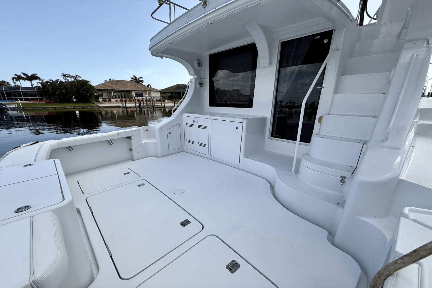 Slide: The Image of Silverton 50 CONVERTIBLE 2006 - 15