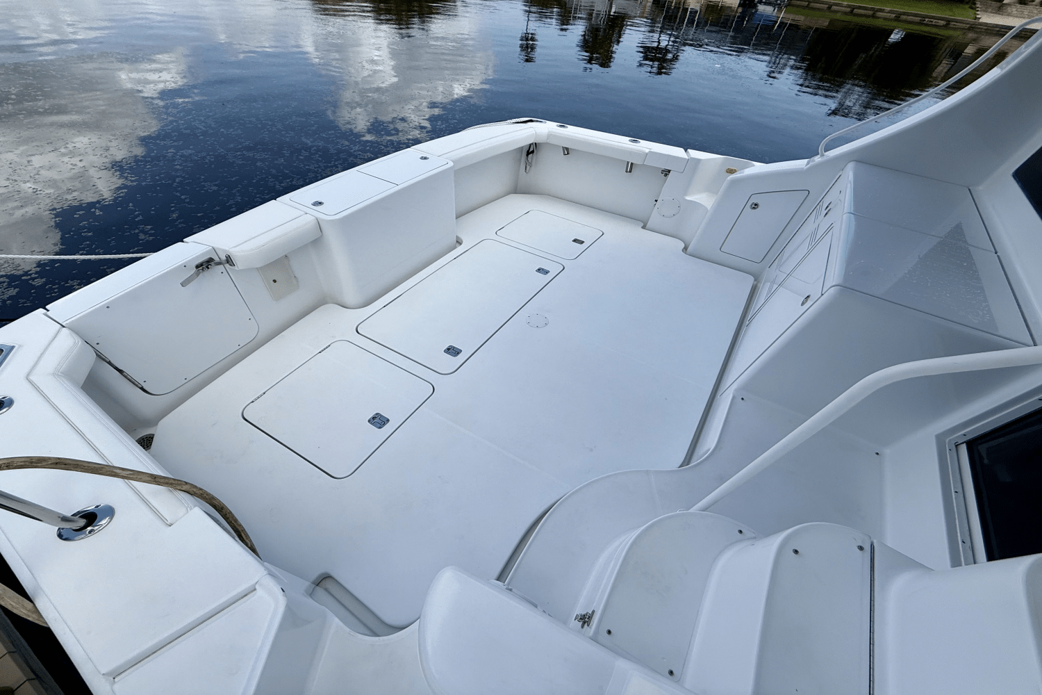 Slide: The Image of Silverton 50 CONVERTIBLE 2006 - 16