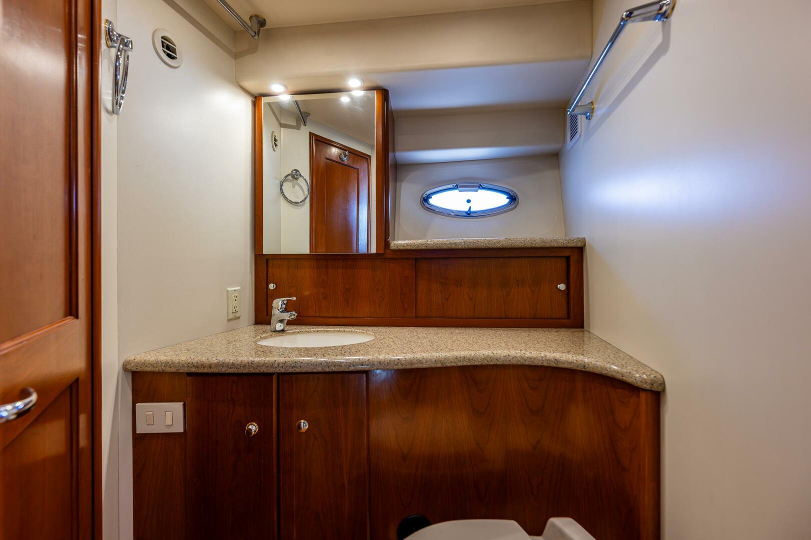 Slide: The Image of Silverton Convertible 2006 - 5372113