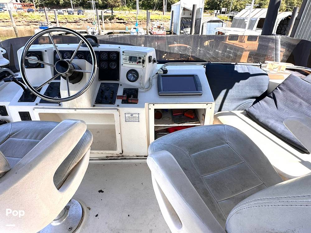 Slide: The Image of Silverton Convertible 34 1990 - 14662372