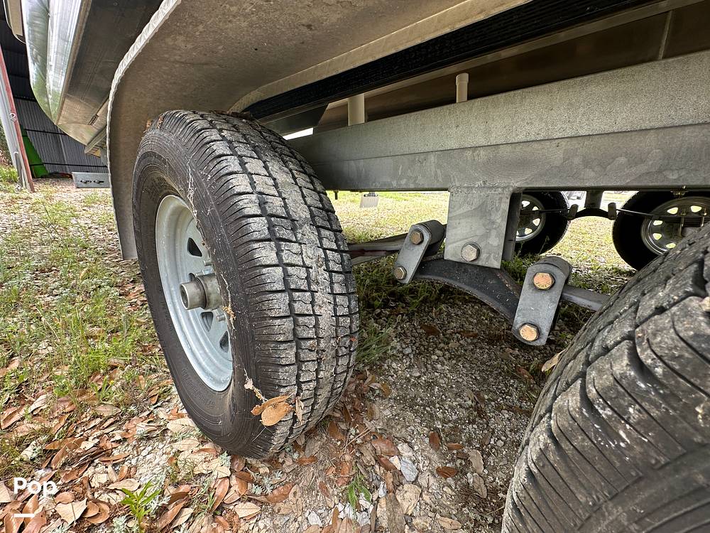 Slide: The Image of Silver Wave 2410 SW5 CLS 2021 - 15392388