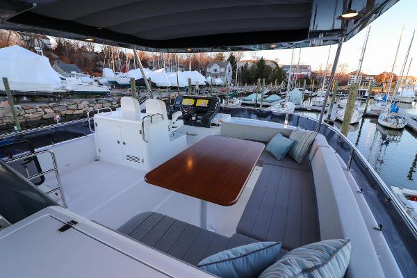 Slide: The Image of Sirena 58 Flybridge 2022 - 11