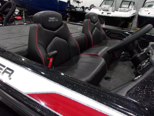 Slide: The Image of 2024 Skeeter ZX-150 boat interior with black and red seats. - 5