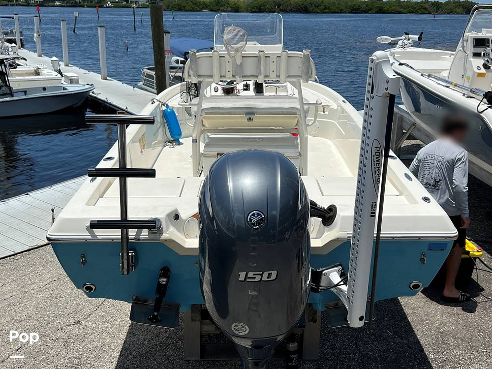 Slide: The Image of 150 HP Yamaha Engine - 14515816
