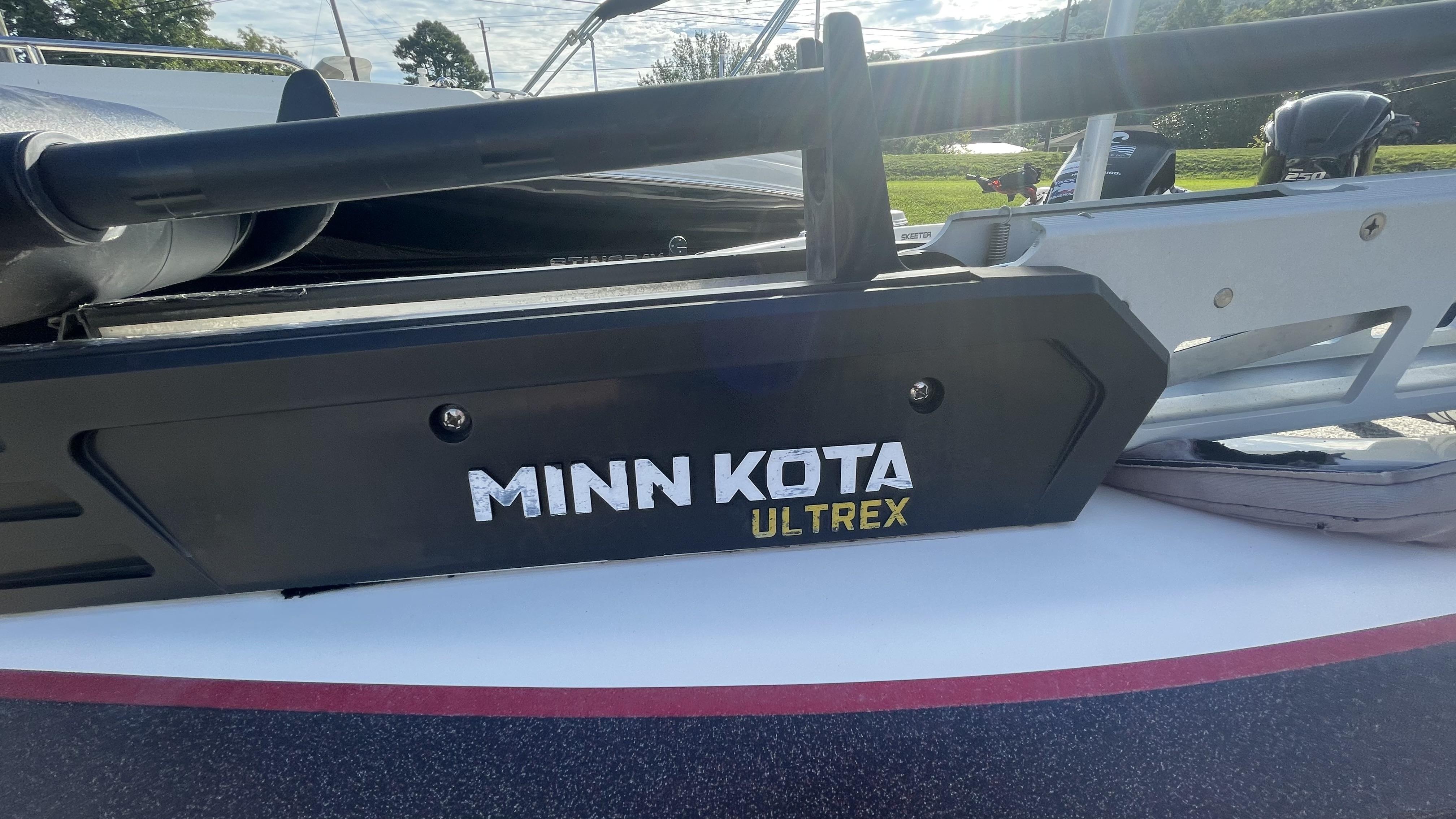 Slide: The Image of Minn Kota Ultrex trolling motor on a 2011 Skeeter ZX225 boat. - 19