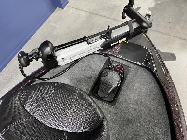 Slide: The Image of 2024 Skeeter ZX150 boat with Minn Kota trolling motor and foot pedal. - 3