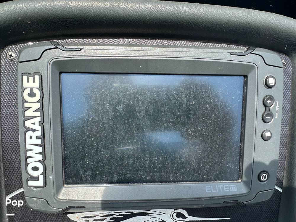 Slide: The Image of Skeeter ZX190 2012 - 32