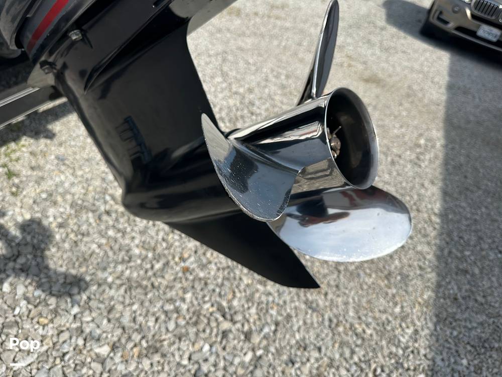 Slide: The Image of Skeeter ZX190 2012 - 43