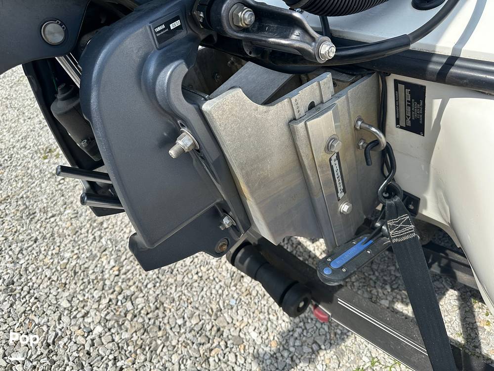 Slide: The Image of Skeeter ZX190 2012 - 53