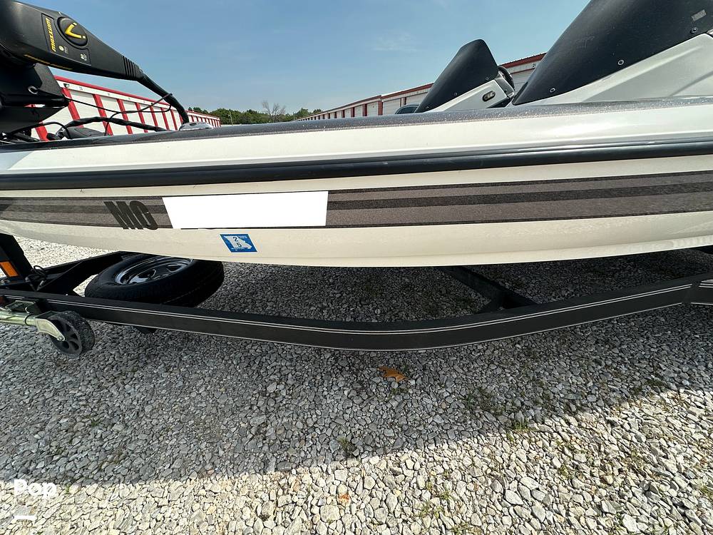 Slide: The Image of Skeeter ZX190 2012 - 58