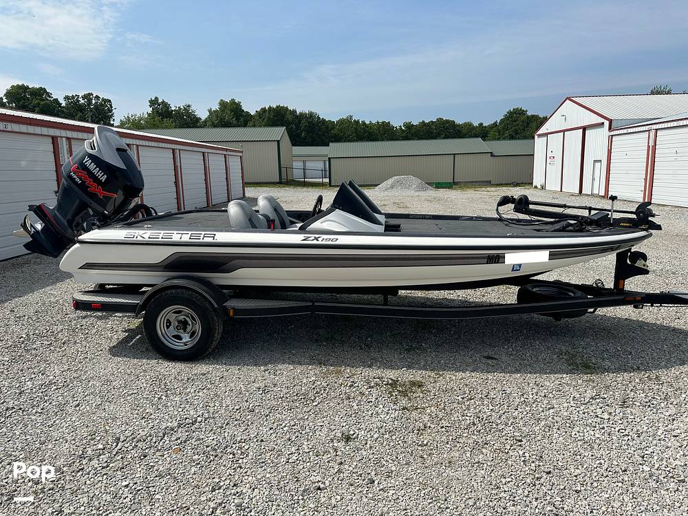 Slide: The Image of Skeeter ZX190 2012 - 7