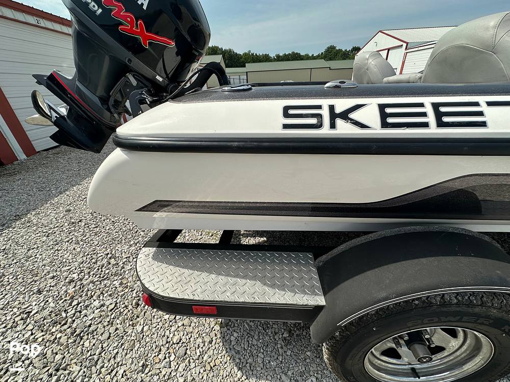 Slide: The Image of Skeeter ZX190 2012 - 76