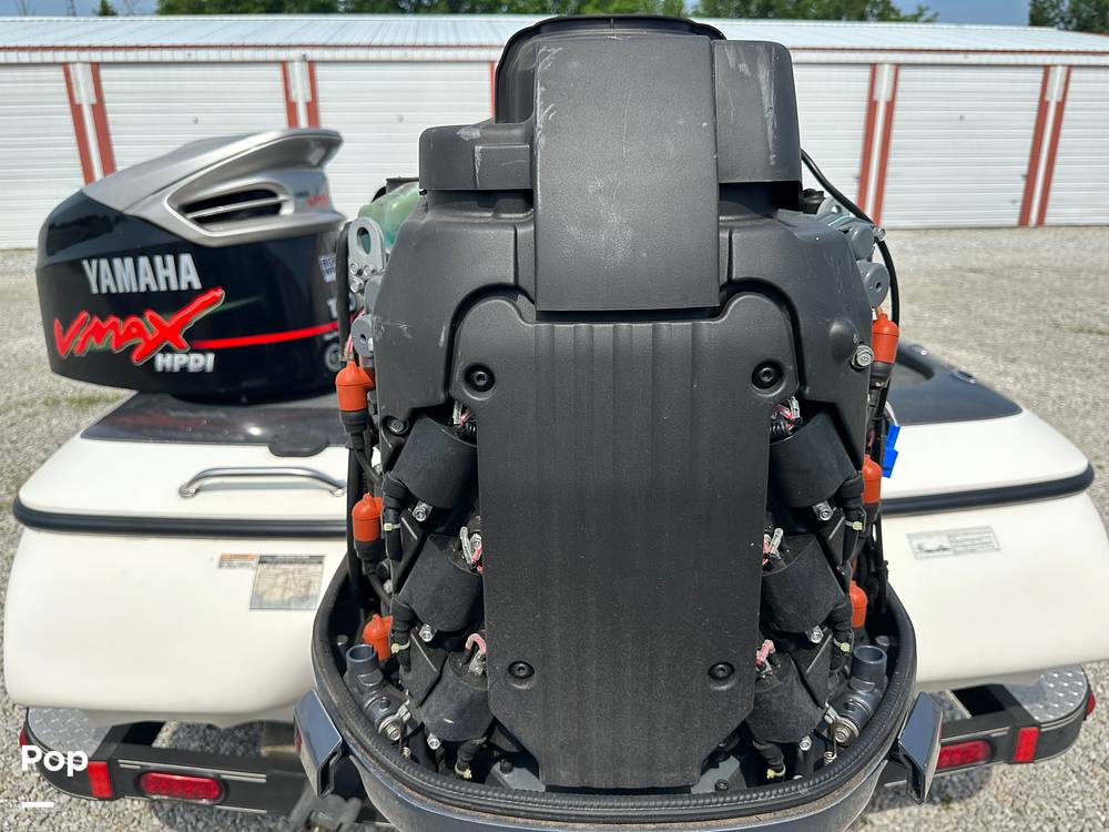 Slide: The Image of Skeeter ZX190 2012 - 98