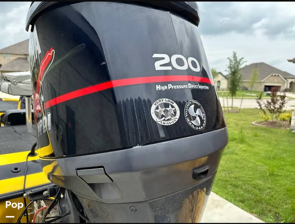 Slide: The Image of Skeeter ZX200 2006 - 18