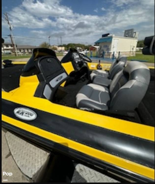 Slide: The Image of Skeeter ZX200 2006 - 43