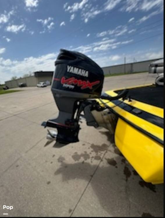 Slide: The Image of Skeeter ZX200 2006 - 44