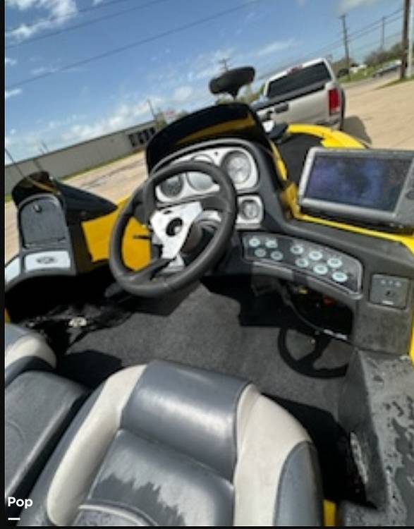 Slide: The Image of Skeeter ZX200 2006 - 48