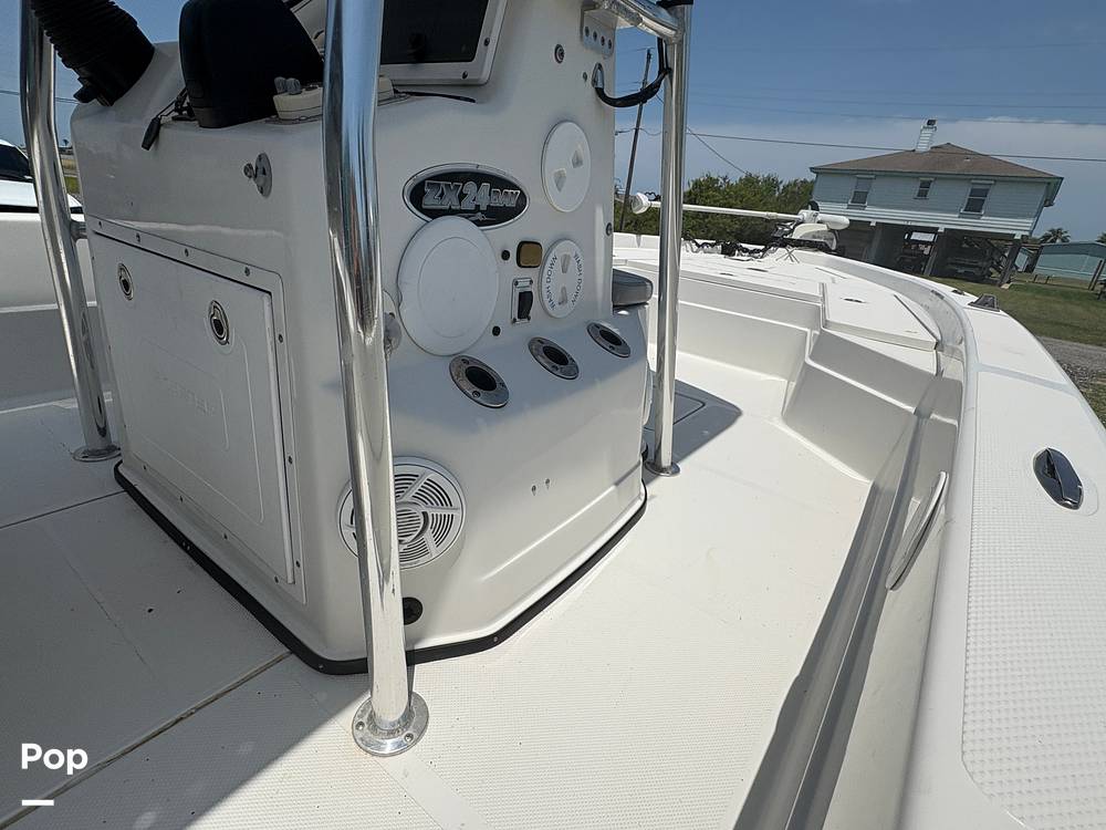 Slide: The Image of Non Skid Deck - 15499112