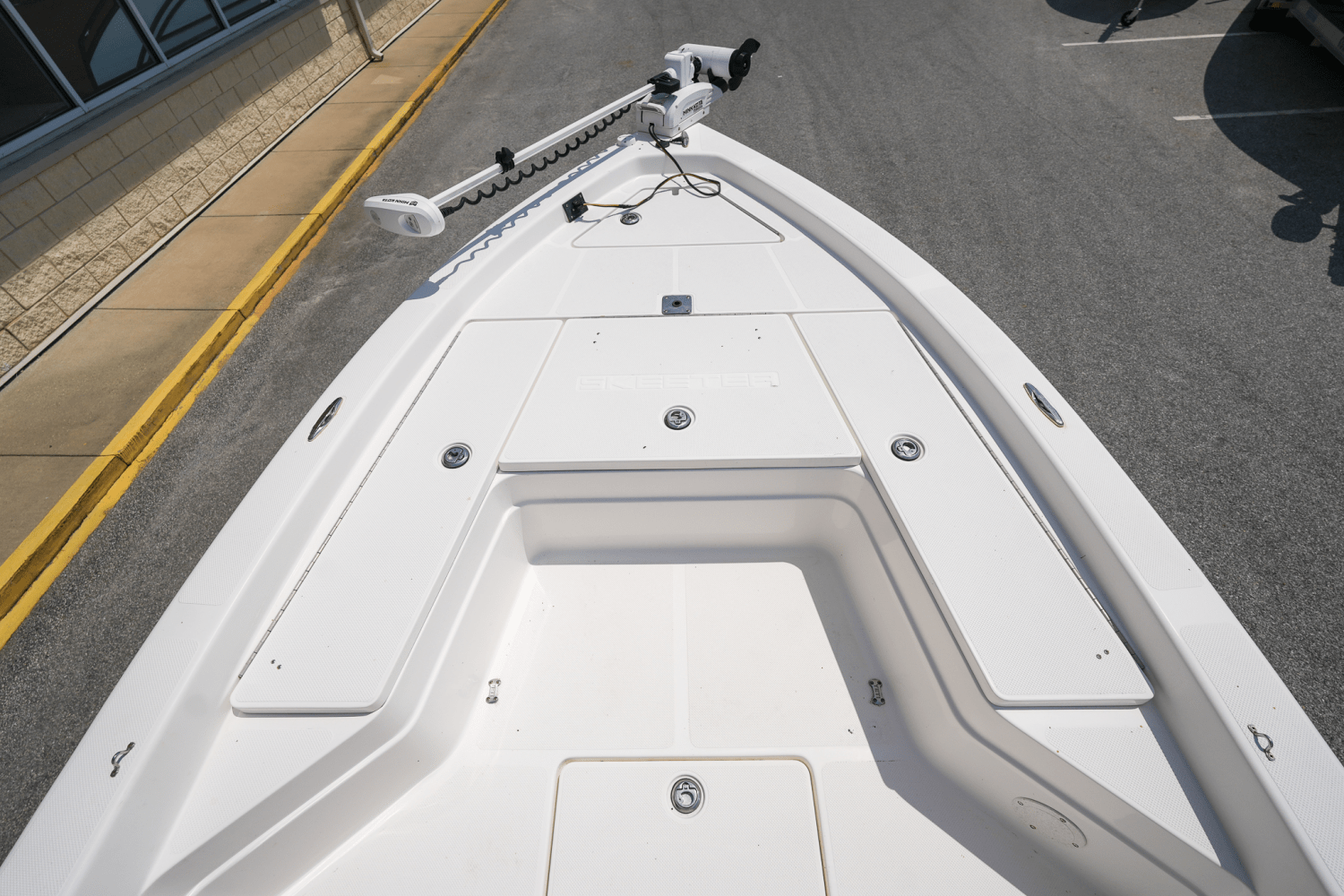 Slide: The Image of Skeeter ZX24V 2011 - 10