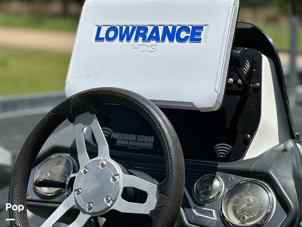 Slide: The Image of Steering Wheel - 15535215