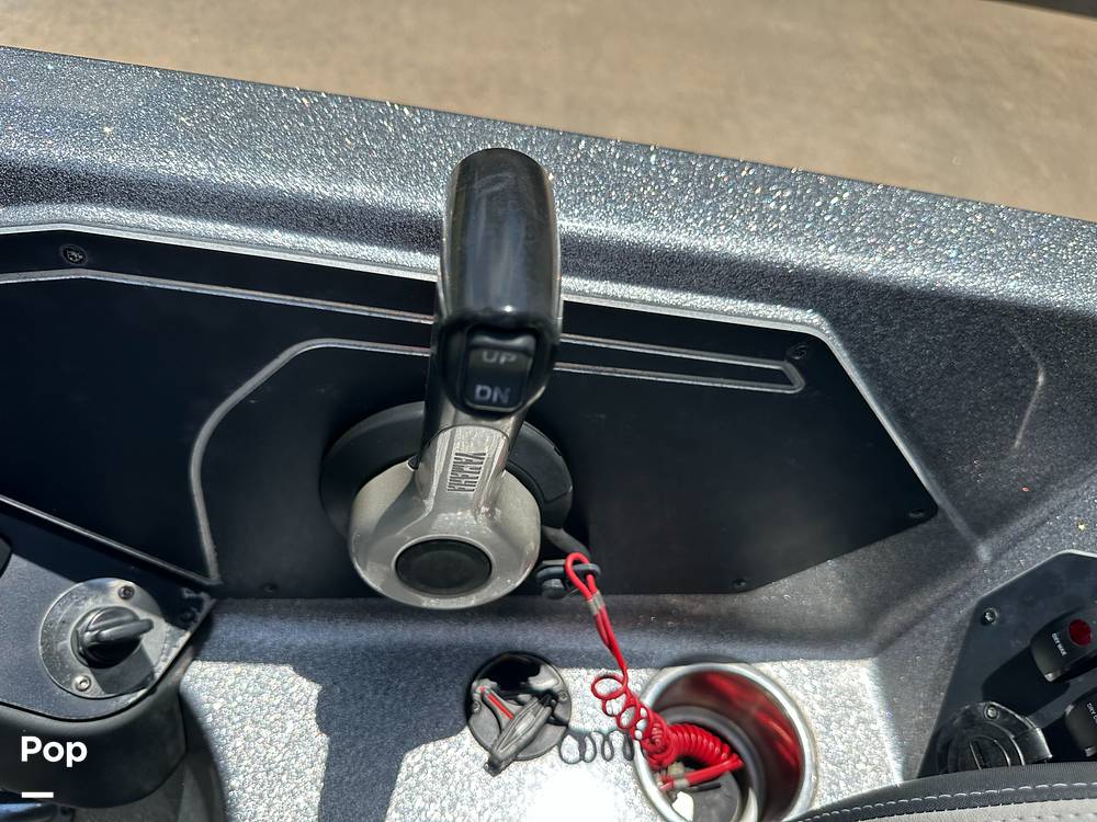 Slide: The Image of Throttle/shift: Mech - 15535313