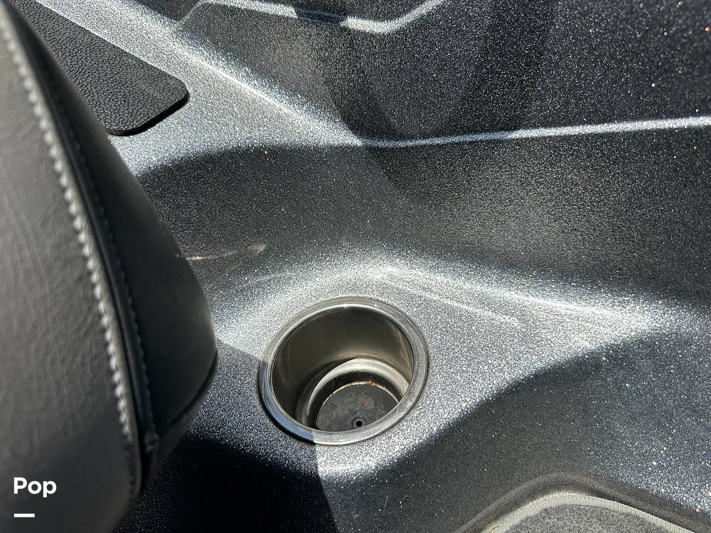 Slide: The Image of Beverage Holders - 15535324