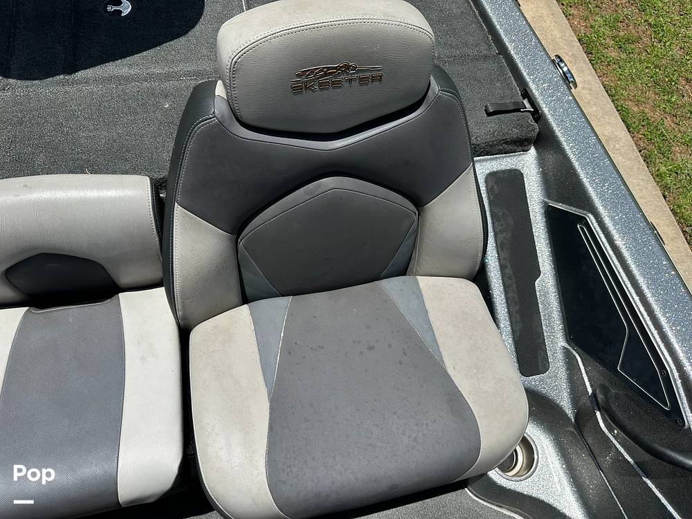 Slide: The Image of Passenger Seat - 15535325