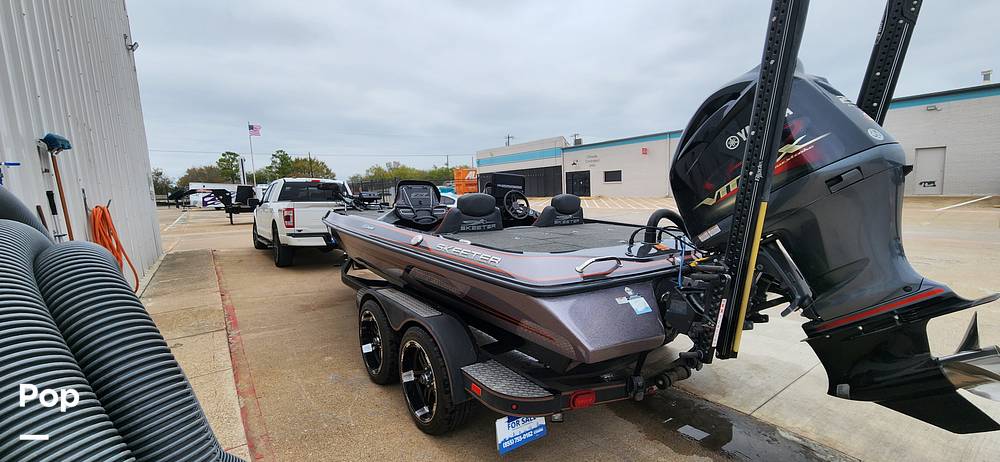 Slide: The Image of Skeeter ZX250 2019 - 14946875