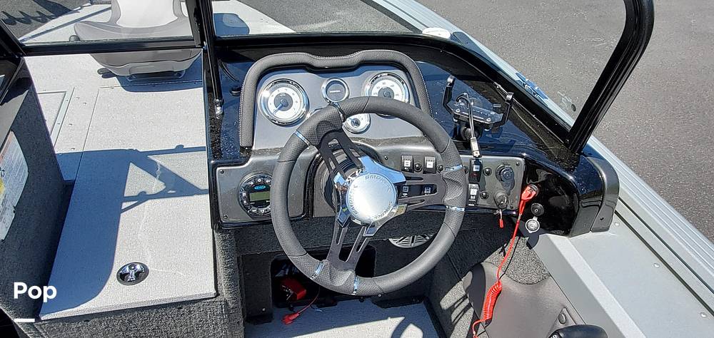 Slide: The Image of Smoker Craft 182 Pro Angler XL 2021 - 12642131