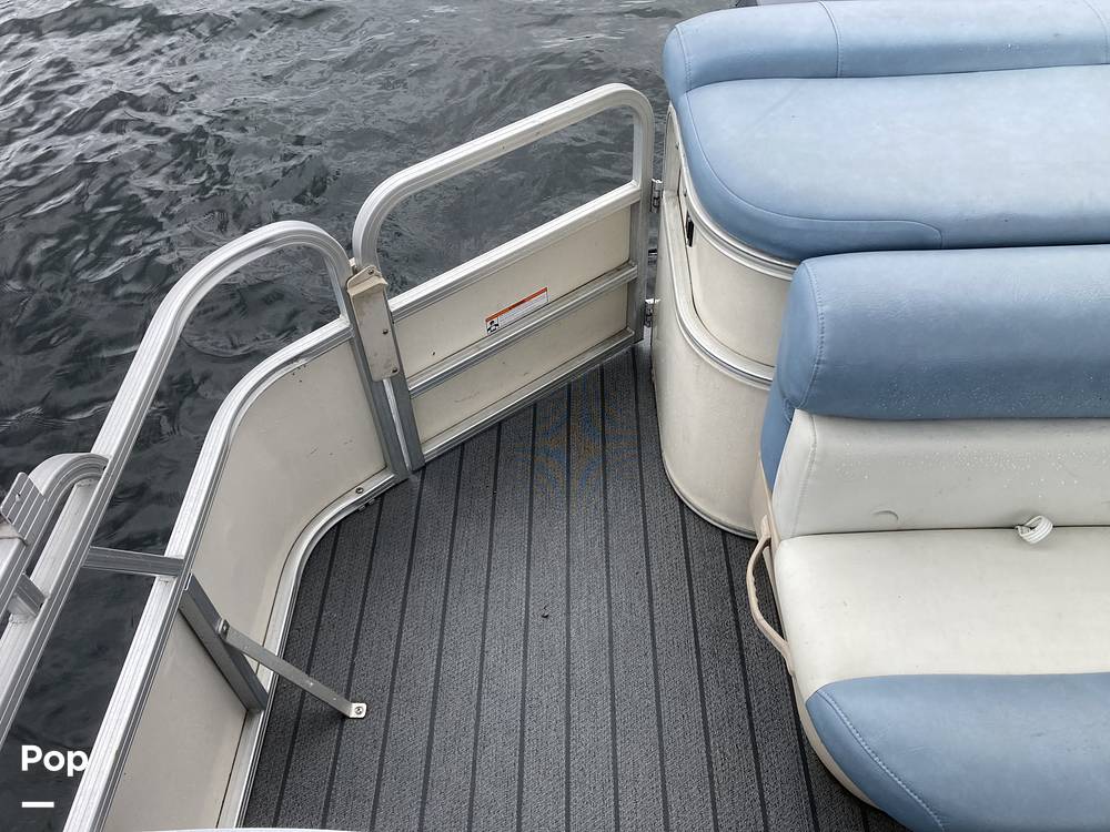 Slide: The Image of Smoker Craft 25 Fisher 2009 - 13948237