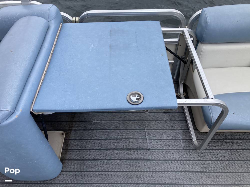 Slide: The Image of Smoker Craft 25 Fisher 2009 - 13948245