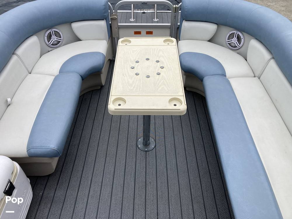 Slide: The Image of Smoker Craft 25 Fisher 2009 - 13948248