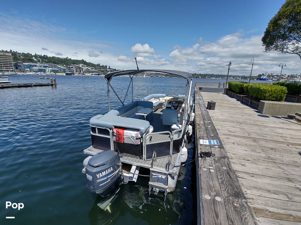 Slide: The Image of Smoker Craft 25 Fisher 2009 - 13812625