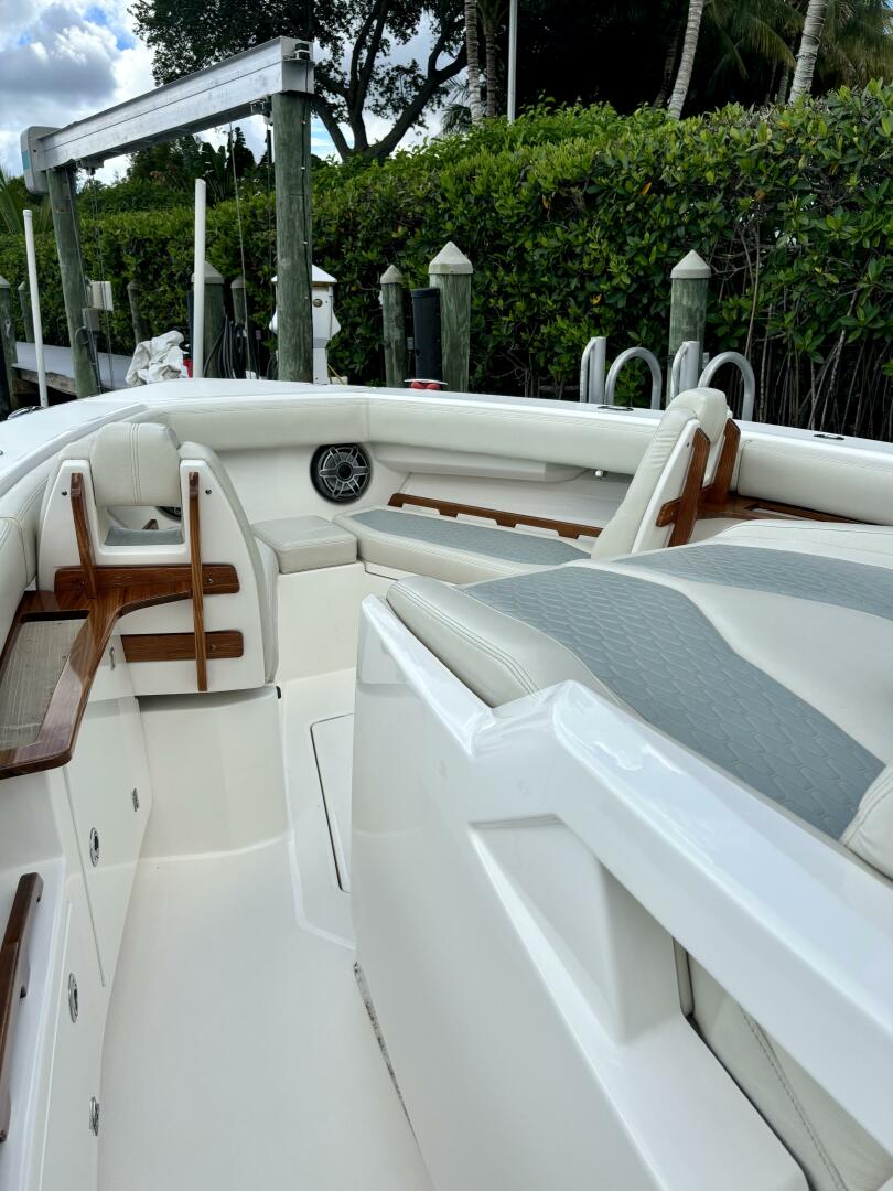 Slide: The Image of Solace Center Console 2020 - 4922282