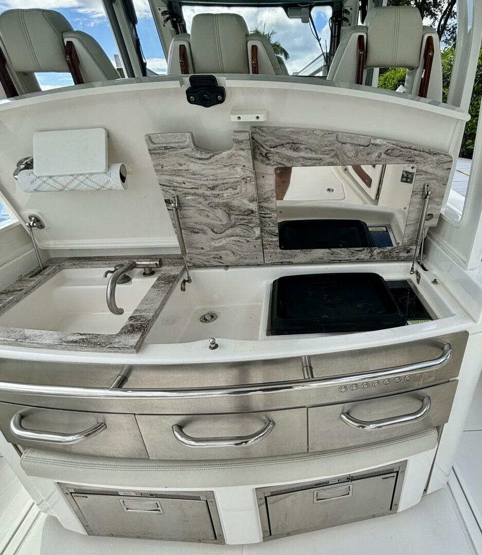 Slide: The Image of Solace Center Console 2020 - 4922292